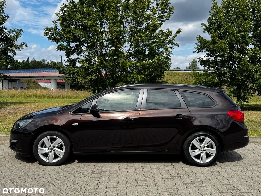 Opel Astra 1.4 Turbo - 4