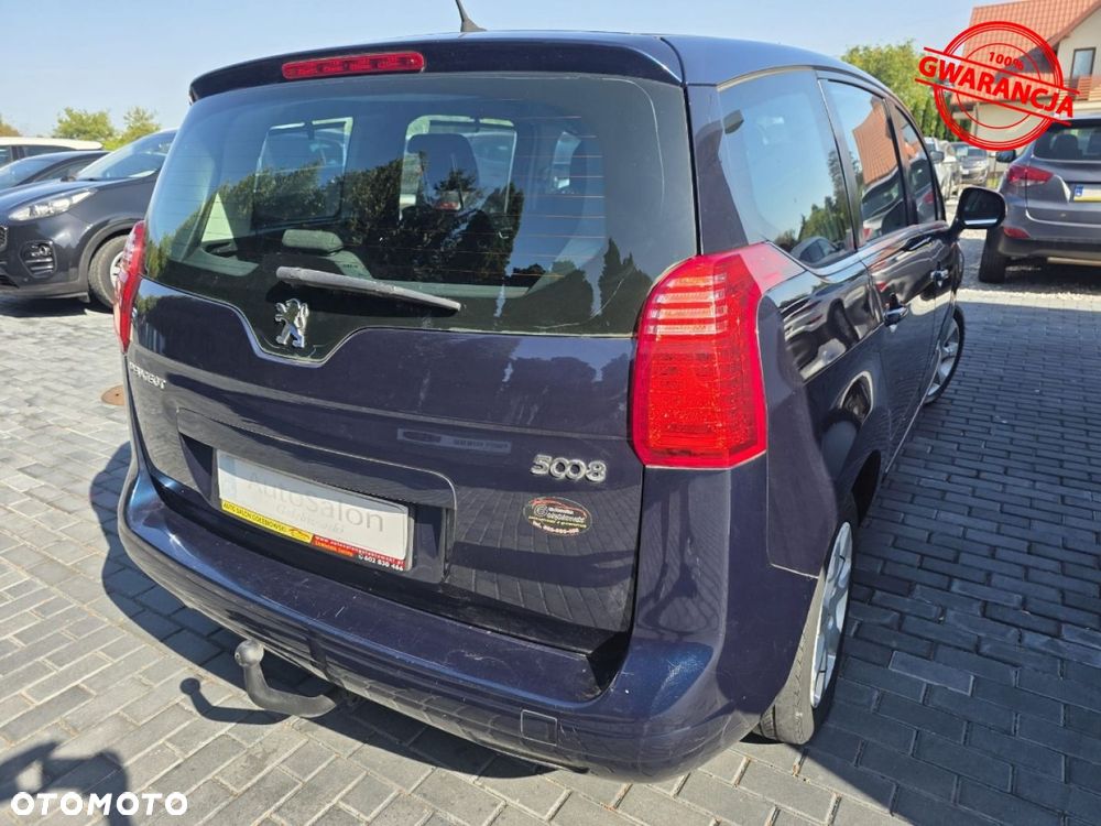 Peugeot 5008 - 10