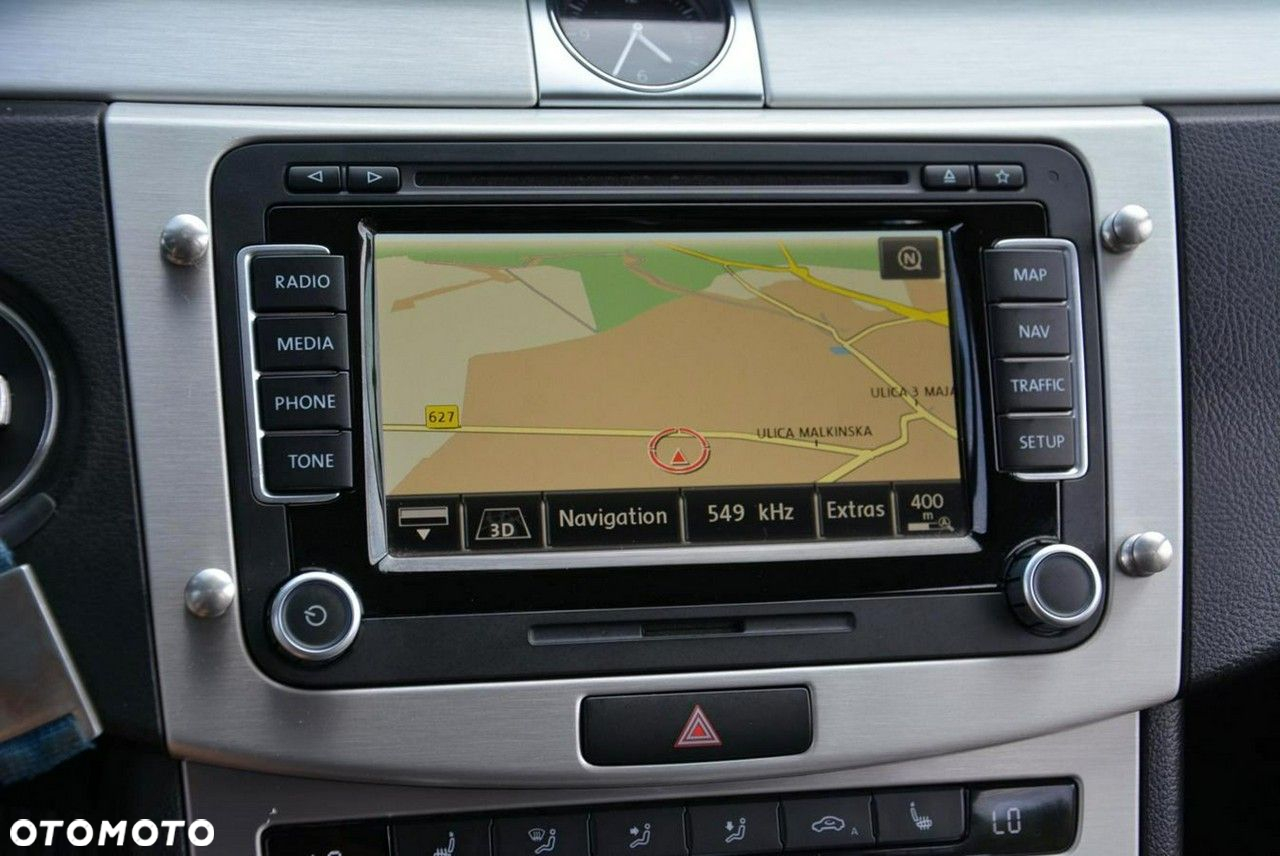 Volkswagen Passat Variant 2.0 TDI BlueMotion Technology Highline - 27