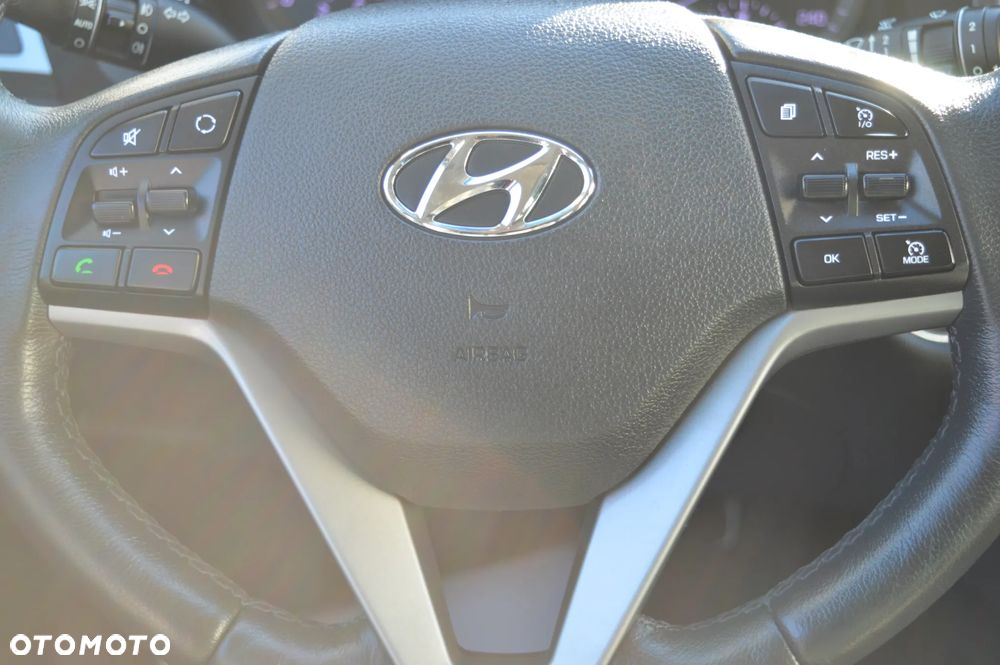 Hyundai Tucson 1.7 CRDI BlueDrive GO 2WD - 22