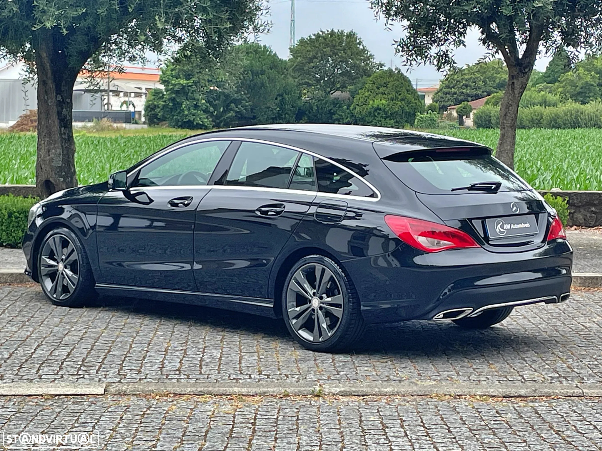 Mercedes-Benz CLA 180 d Shooting Brake Urban Aut. - 7