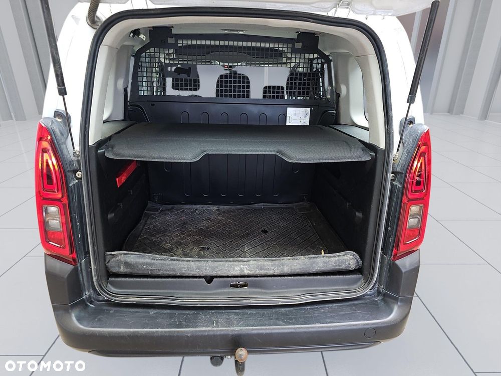 Opel Combo 1.5 DT Edition 102KM - 14