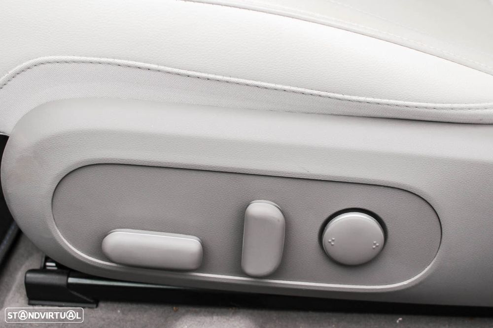 Hyundai Ioniq 6 77 kWh Premium - 48