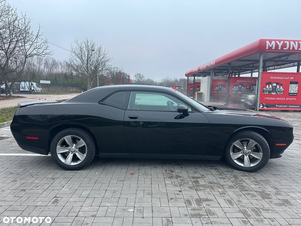 Dodge Challenger Automatik SXT Plus - 8