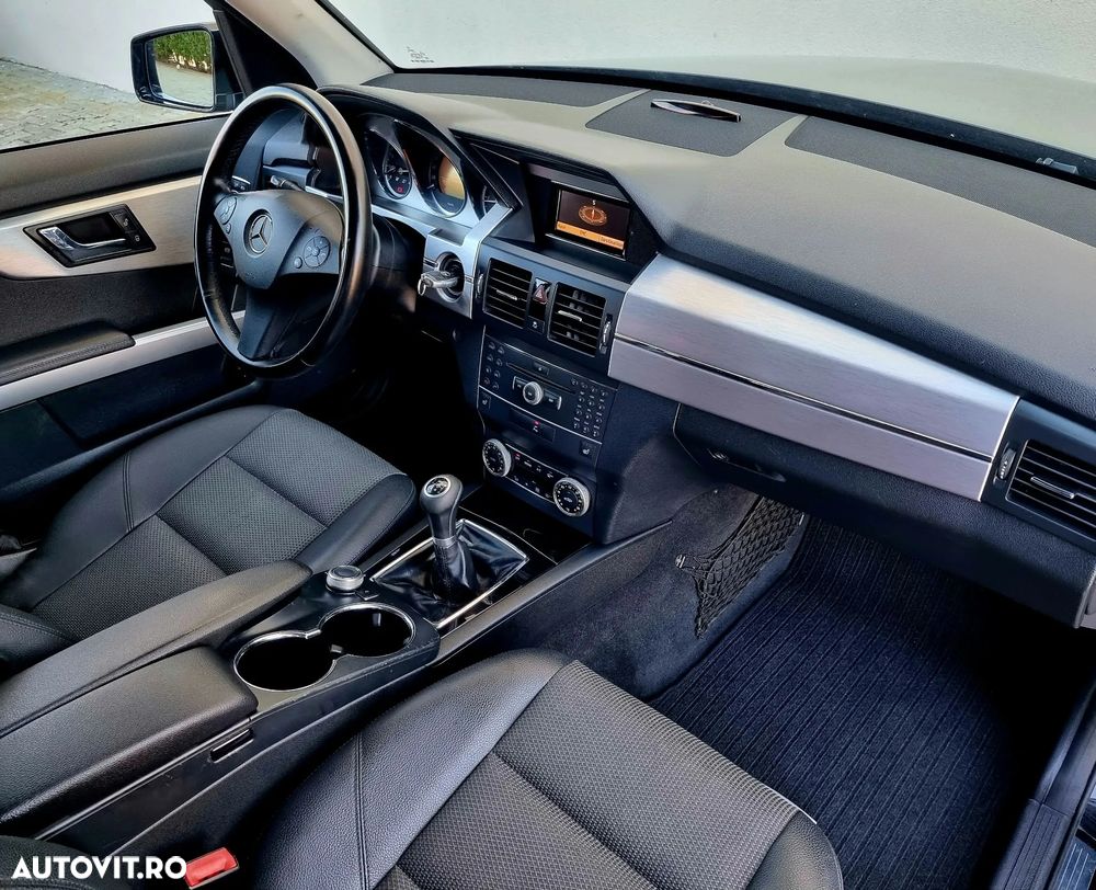 Mercedes-Benz GLK 220 CDI (BlueEFFICIENCY) - 7