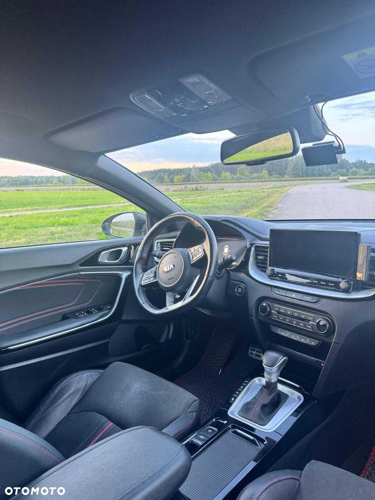 Kia ProCeed - 7