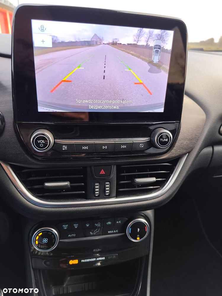 Ford Puma 1.0 EcoBoost mHEV Titanium - 28