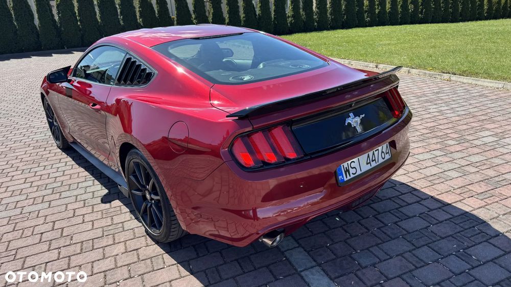 Ford Mustang 3.7 V6 Premium - 12