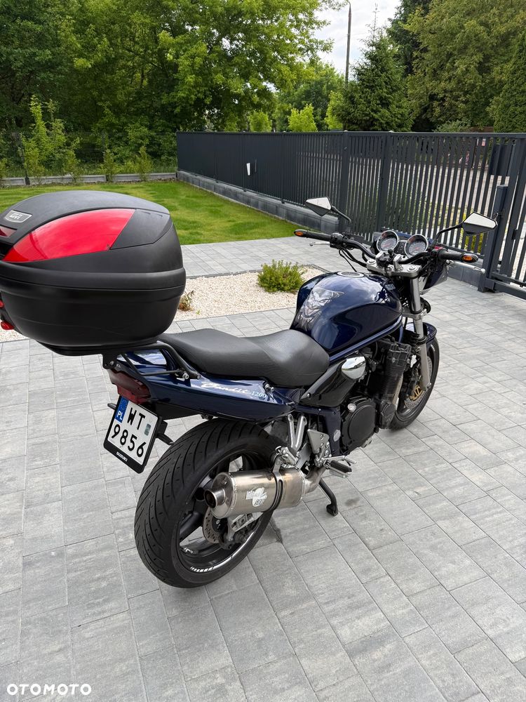 Suzuki Bandit - 3