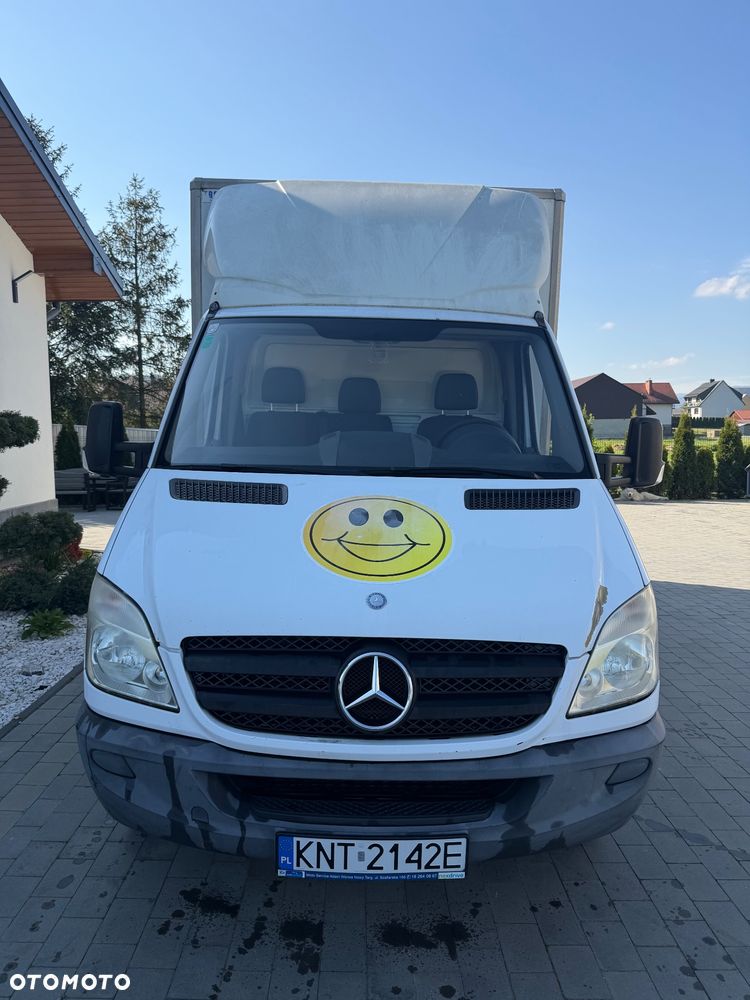 Mercedes-Benz Sprinter - 2