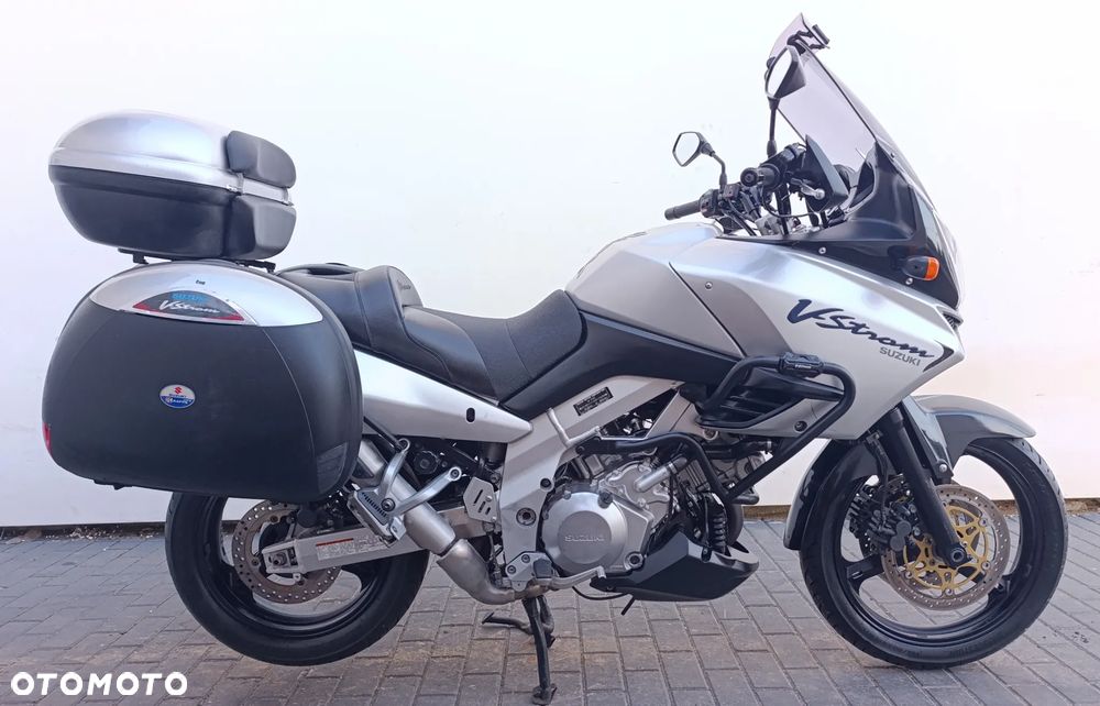 Suzuki V-STROM - 7