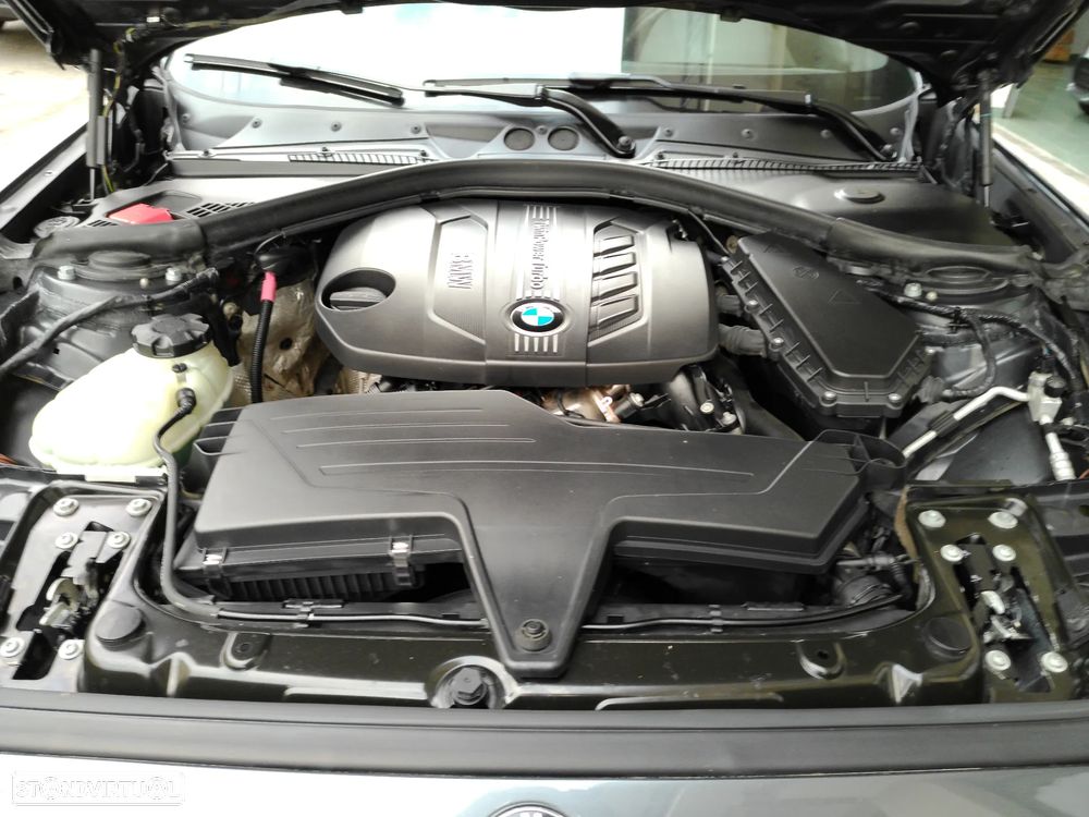 BMW 118 d Pack M - 11