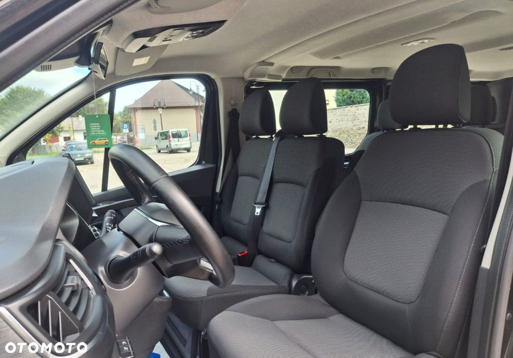 Renault Trafic - 10