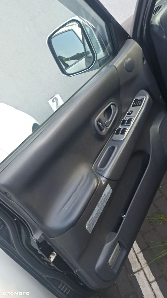 Mitsubishi Pajero Sport - 15