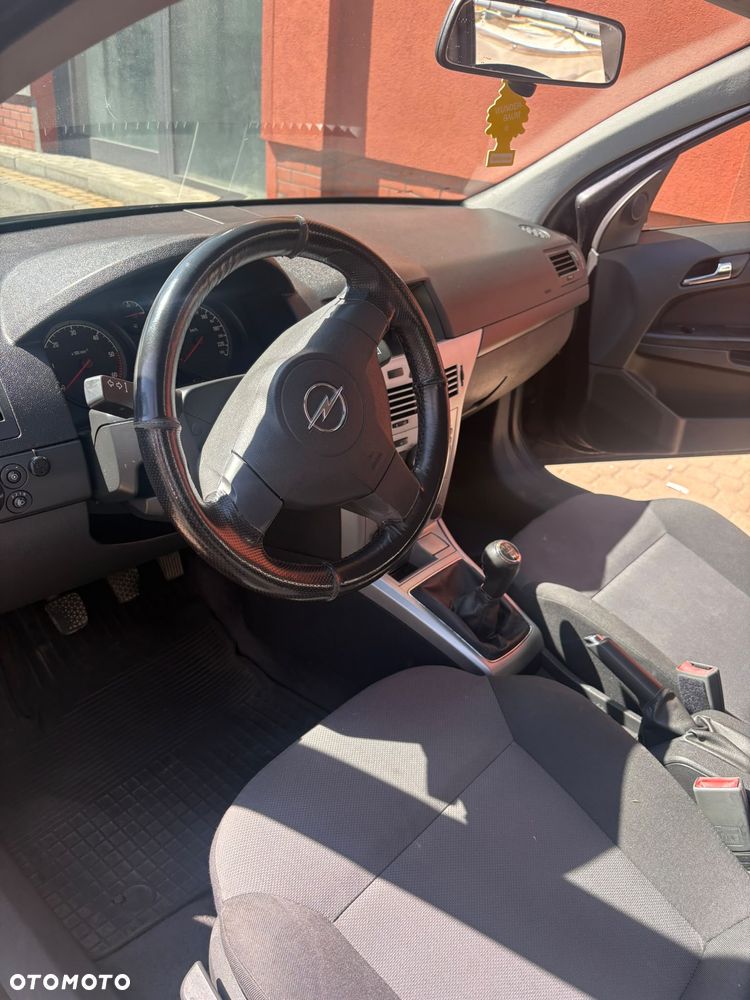 Opel Astra 1.7 CDTI - 5