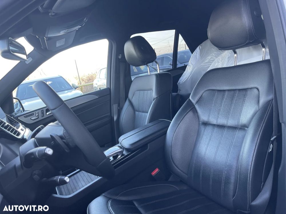 Mercedes-Benz GLE - 12