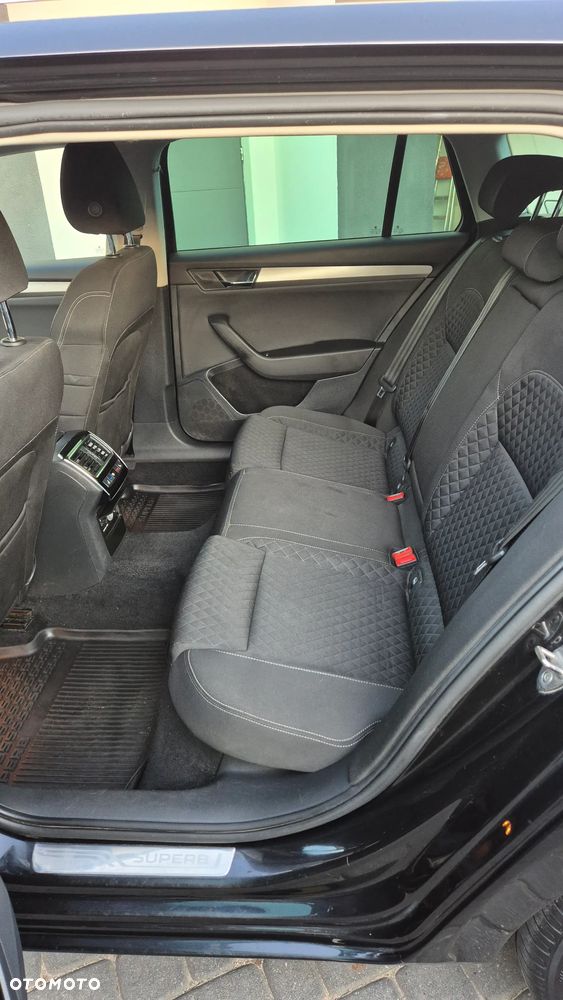 Skoda Superb 1.8 TSI Style DSG - 11