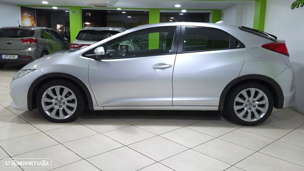 Honda Civic 2.2 i-DTEC Sport - 6
