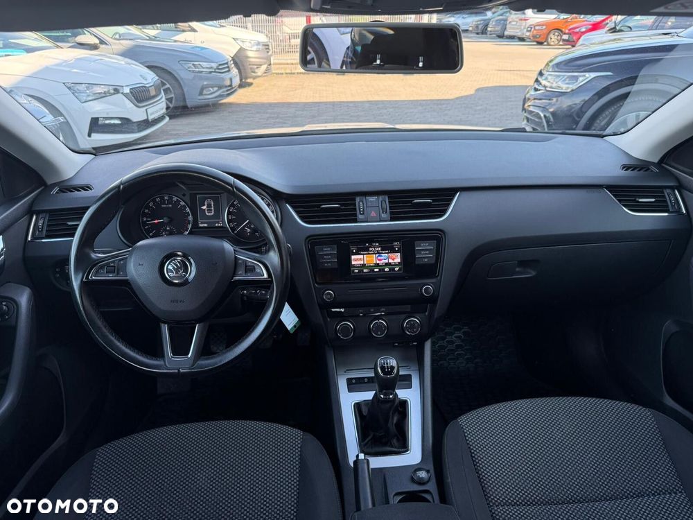 Skoda Octavia 1.6 TDI Ambition - 17