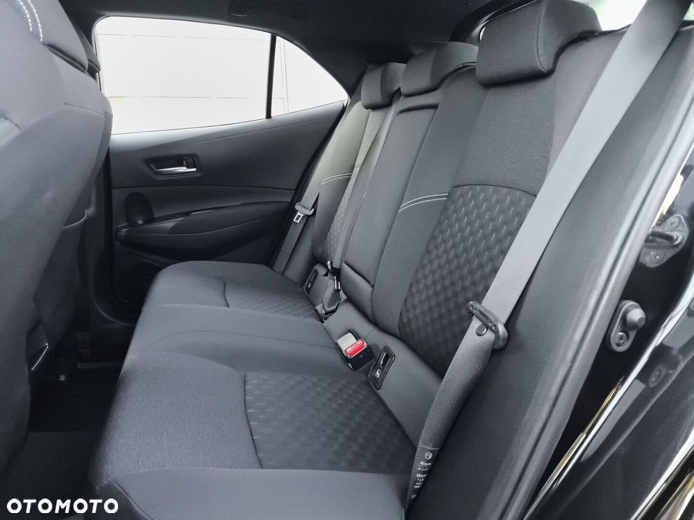 Toyota Corolla - 14