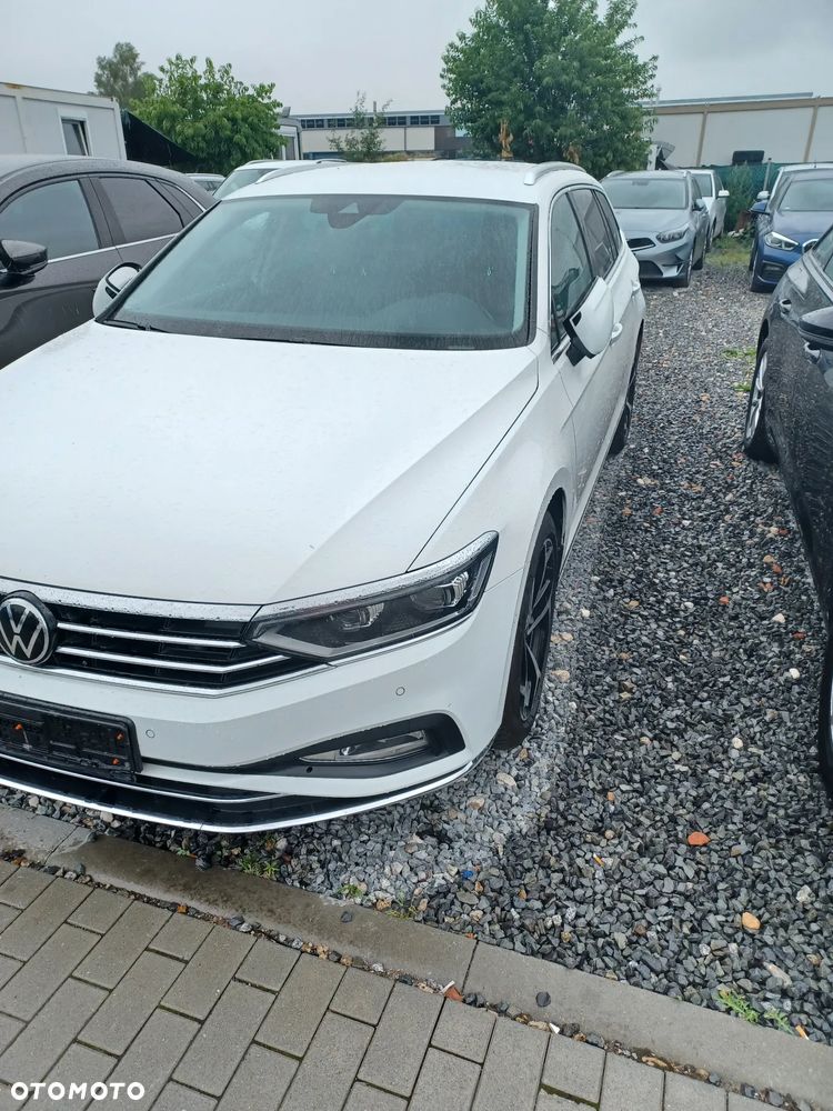 Volkswagen Passat 2.0 TDI SCR DSG Business - 2