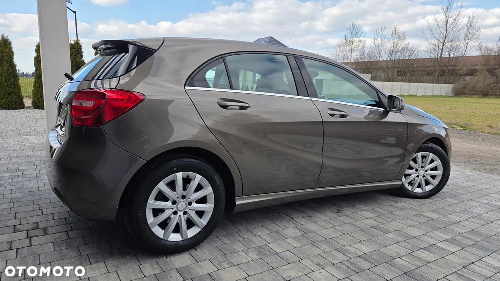 Mercedes-Benz Klasa A 180 (BlueEFFICIENCY) Style - 20