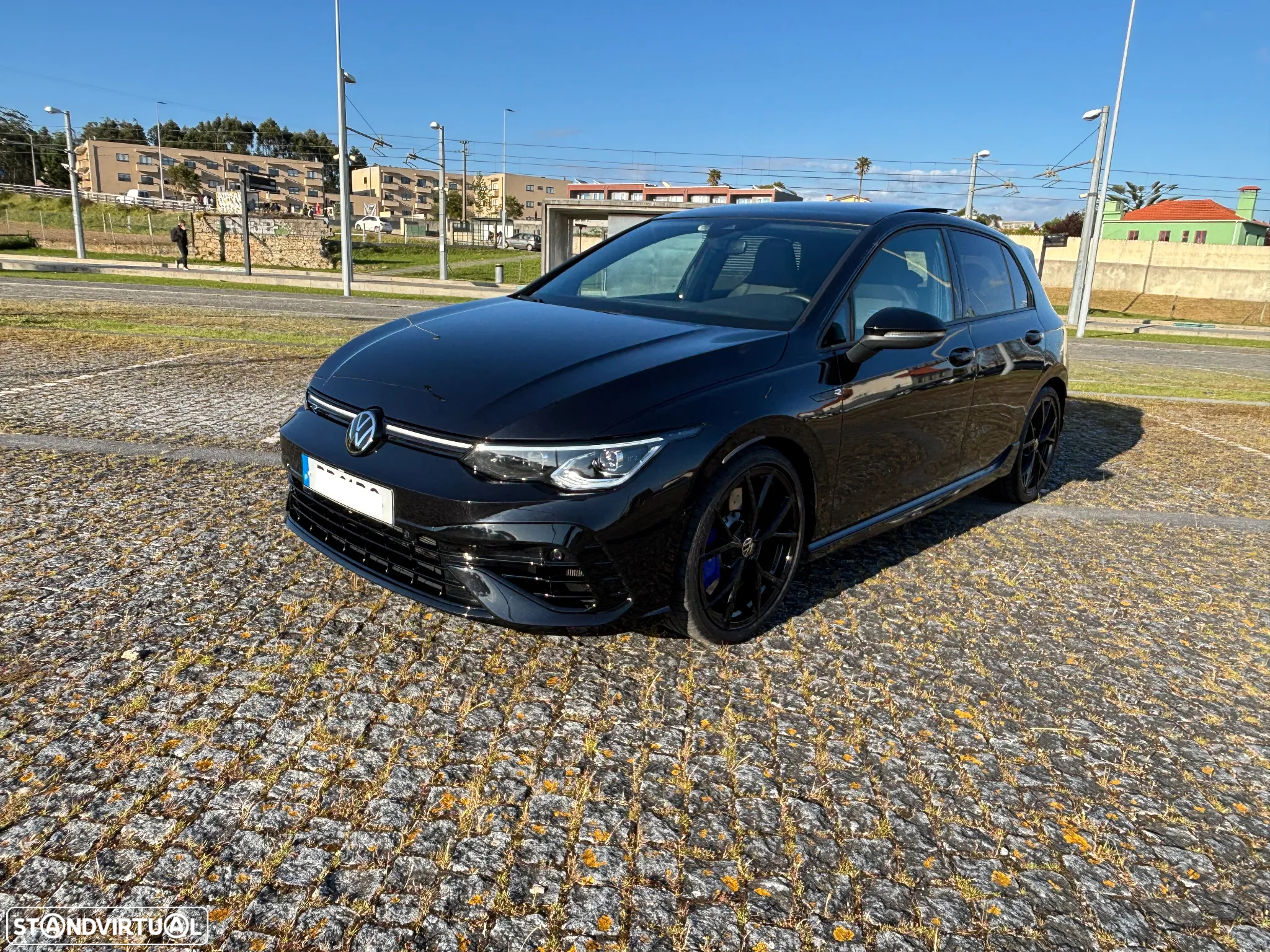 VW Golf 2.0 TSI R DSG - 2