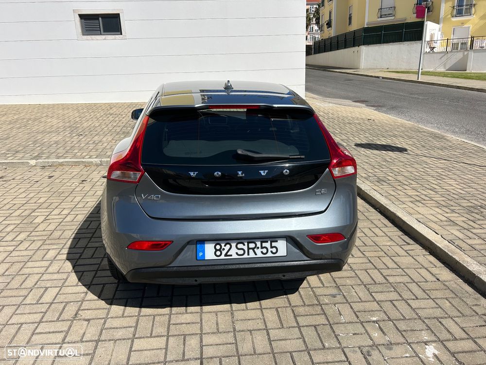 Volvo V40 2.0 D2 Kinetic Geartronic - 2