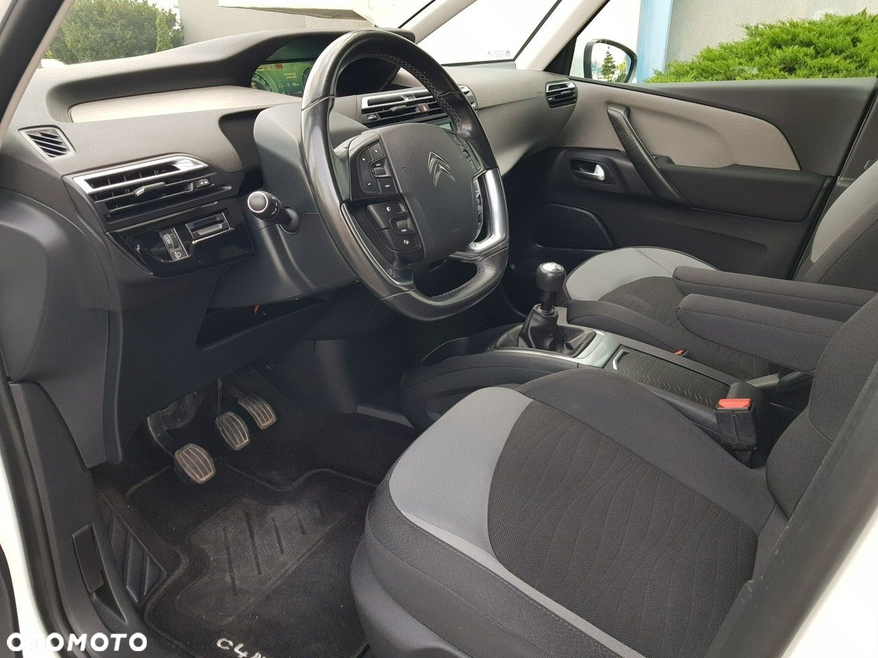 Citroën C4 Picasso BlueHDi 150 SELECTION - 10