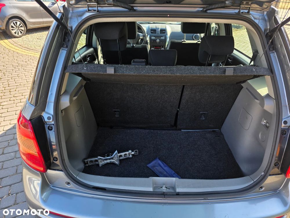 Suzuki SX4 1.6 VVT 4x4 Comfort - 12