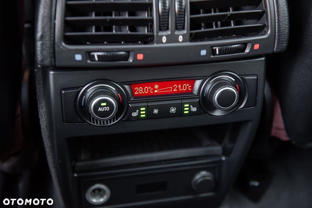 BMW X5 xDrive35i M Sport Edition - 23