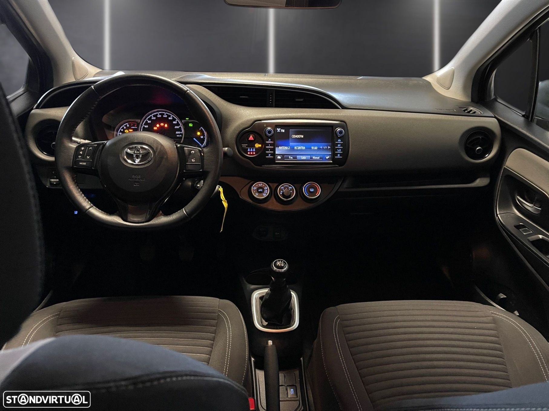 Toyota Yaris 1.0 VVT-i Comfort - 9