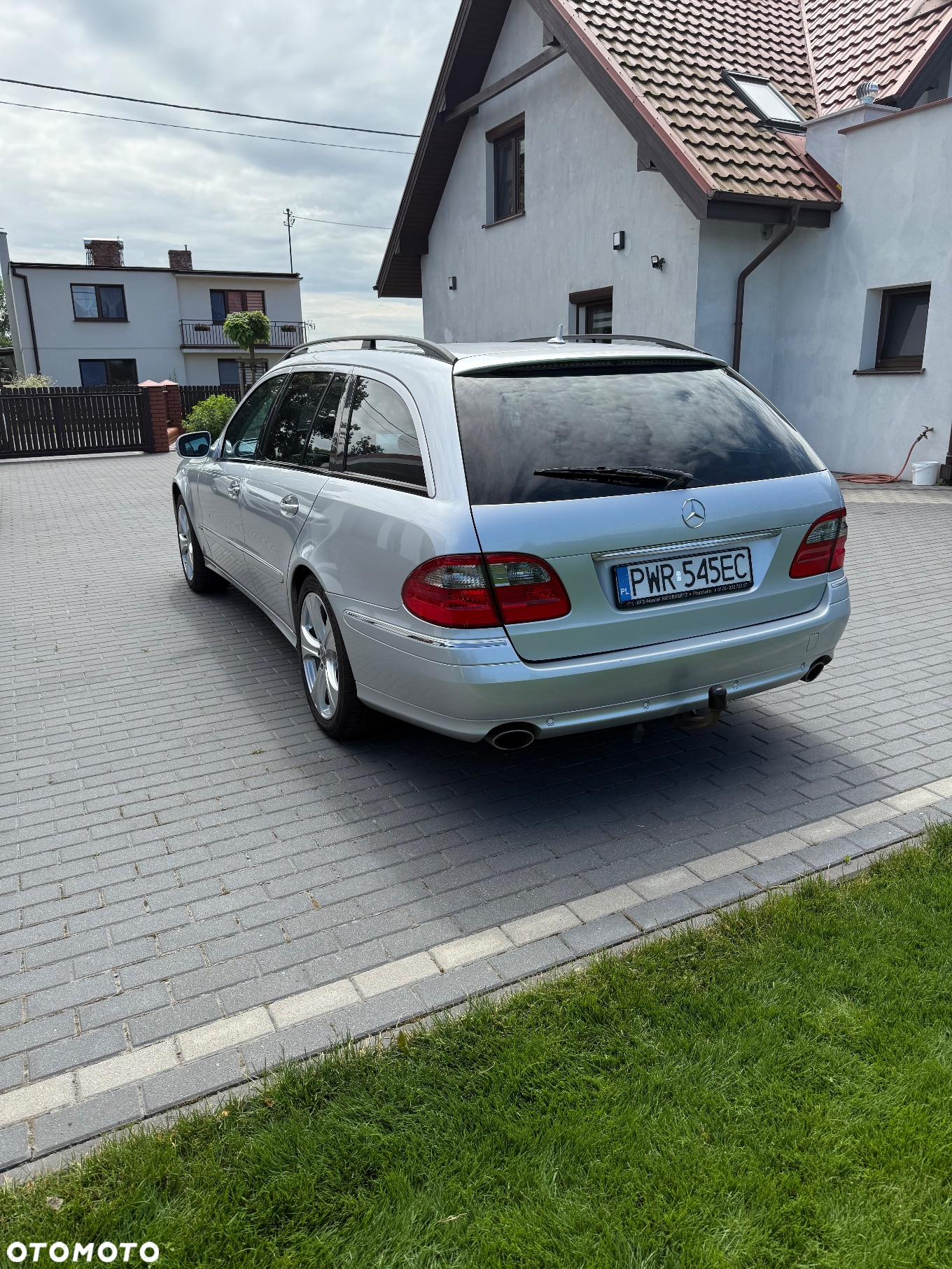 Mercedes-Benz Klasa E 320 CDI Avantgarde - 4