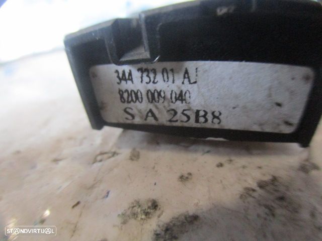 Comutador 8200009040 RENAULT TRAFIC 2007 2.0 DCI 0P VOLUME RADIO NISSAN PRIMASTAR 2006 1.9DCI 100CV 5P BRANCO - 3