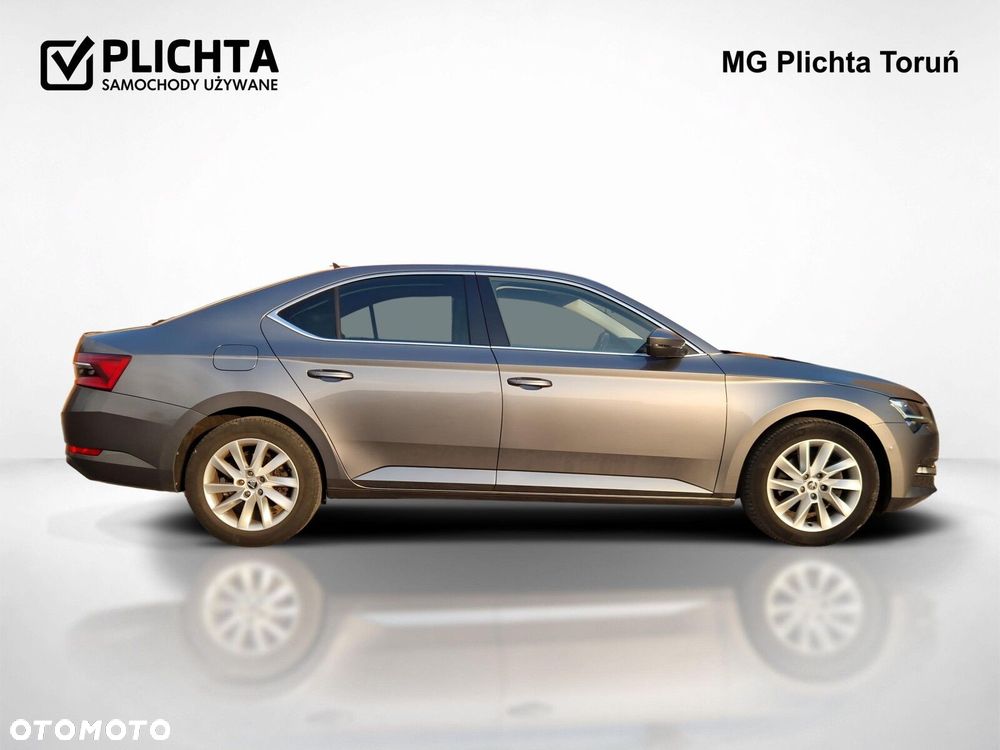 Skoda Superb 1.5 TSI Style DSG - 6