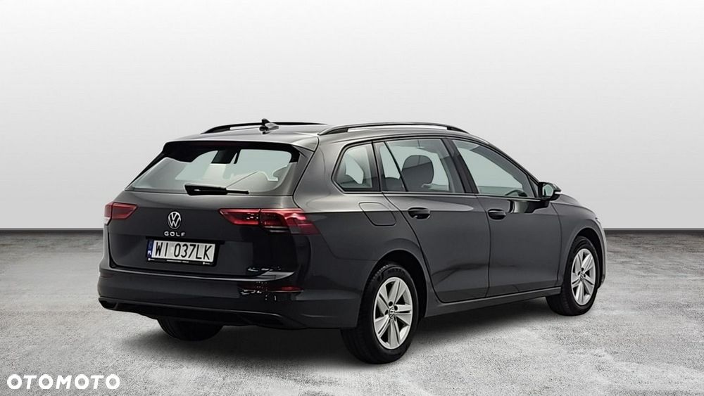 Volkswagen Golf - 6