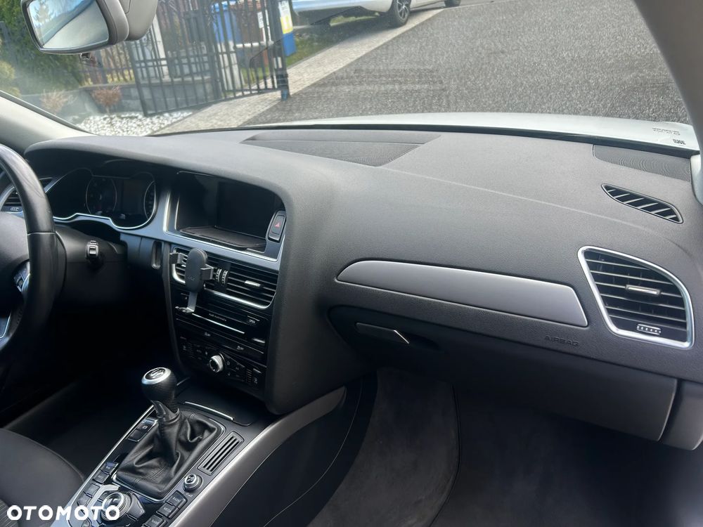Audi A4 Avant 2.0 TDI - 15