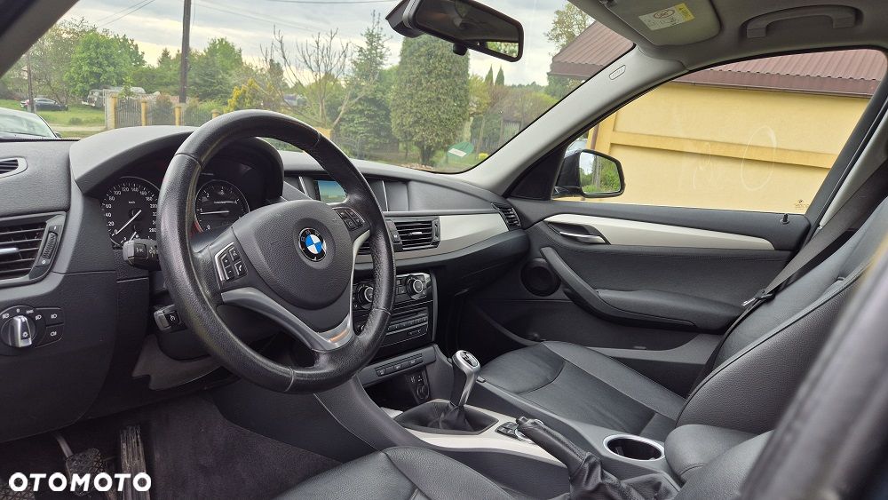 BMW X1 sDrive18d xLine - 7