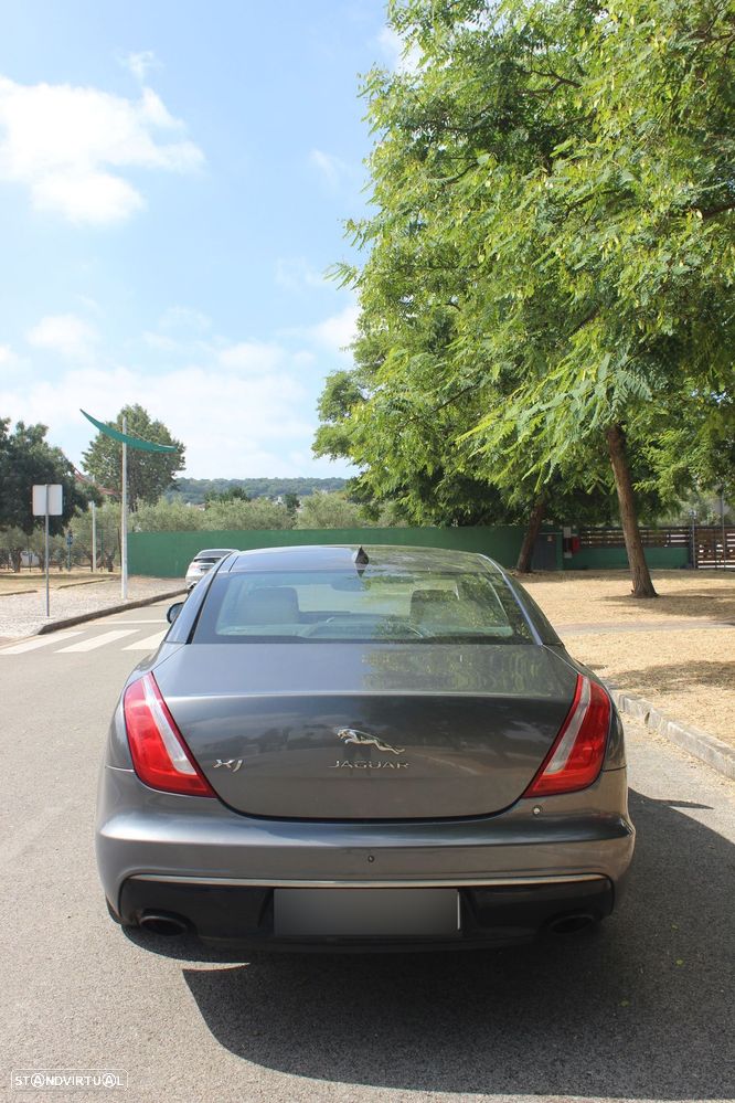 Jaguar XJ 3.0 D V6 Luxury - 5