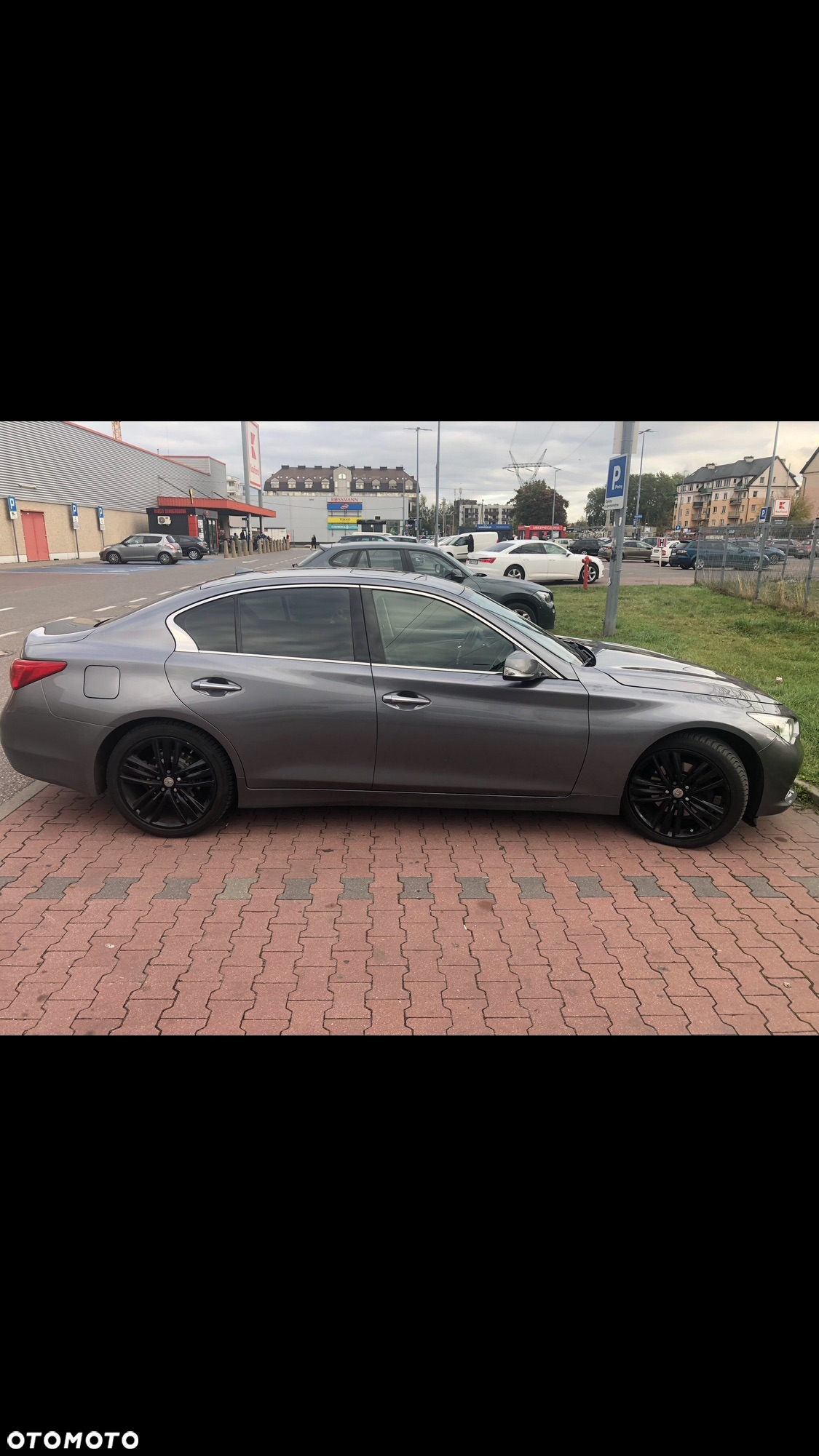 Infiniti Q50 Hybrid AWD - 6