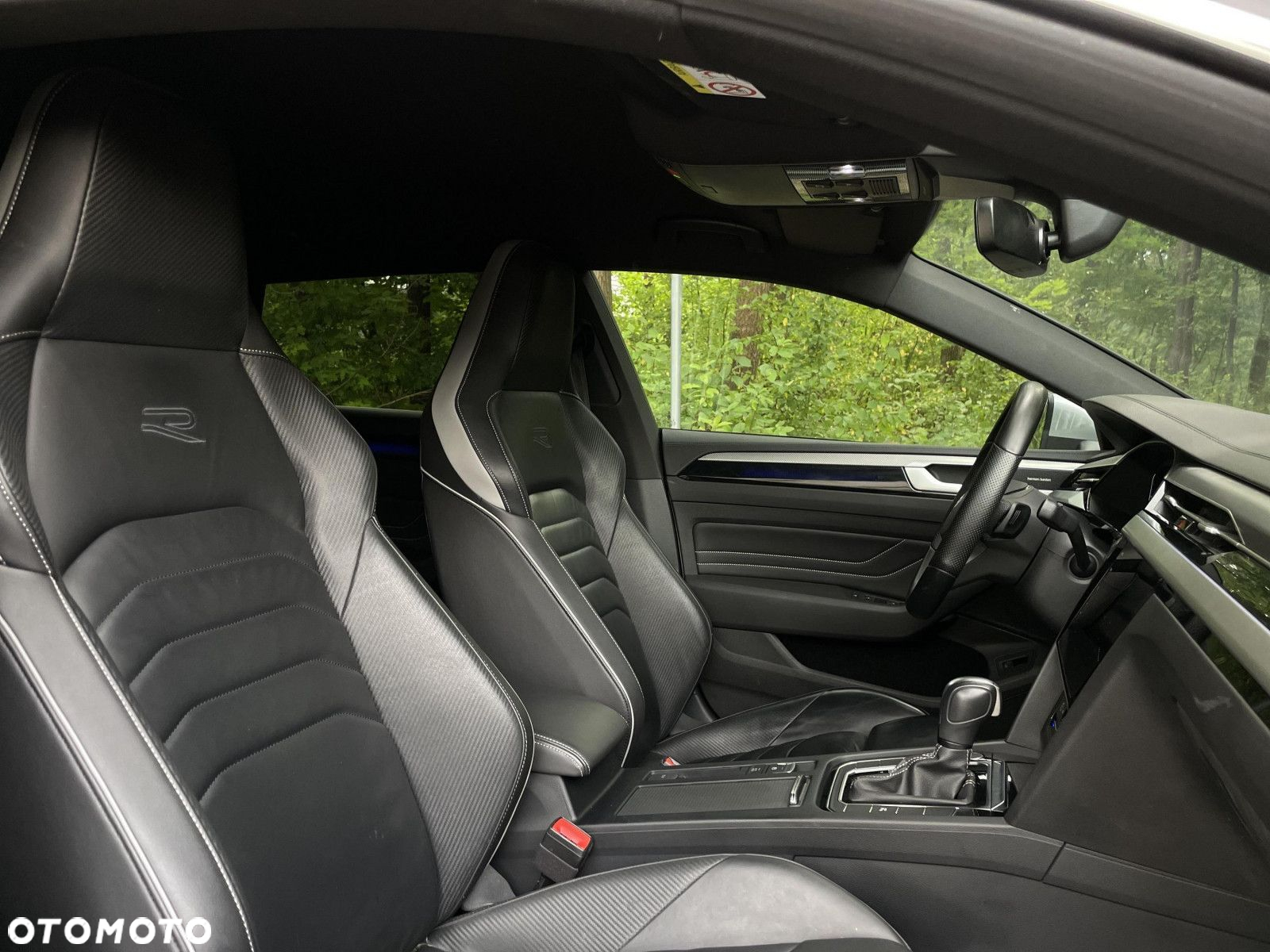 Volkswagen Arteon 2.0 TDI 4Motion R-Line DSG - 24