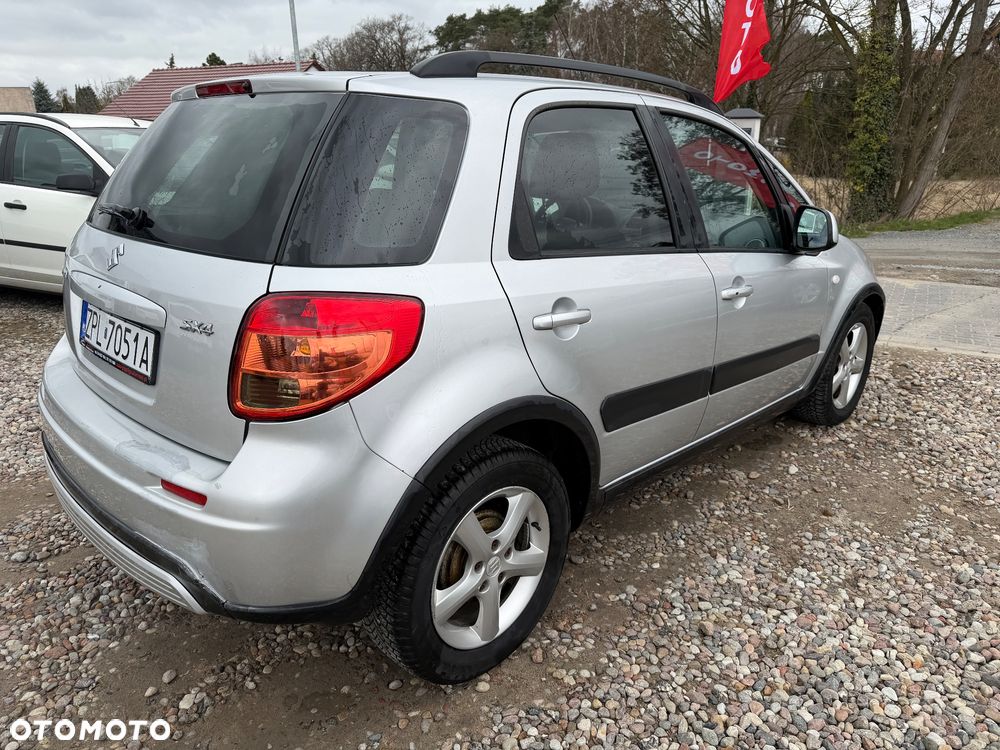 Suzuki SX4 1.6 VVT Automatik 4x2 Comfort - 5