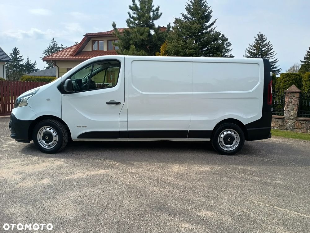 Renault Trafic - 2