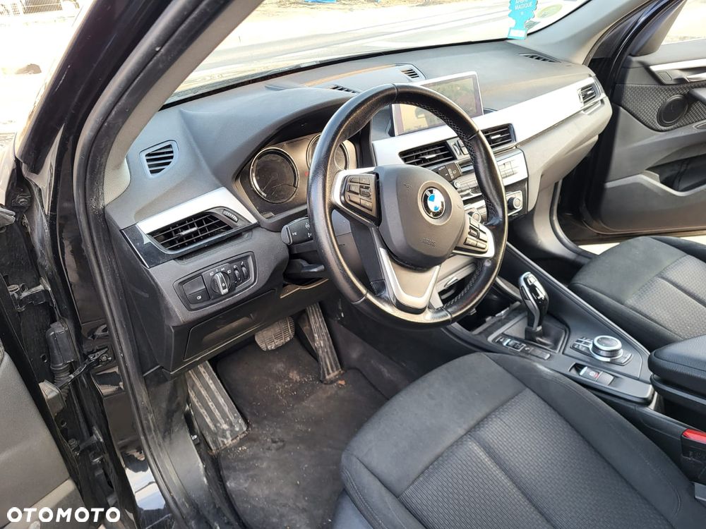 BMW X1 sDrive16d Advantage - 37