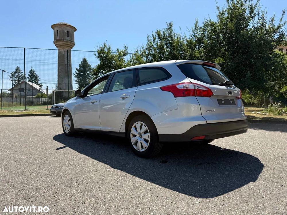 Ford Focus - 4