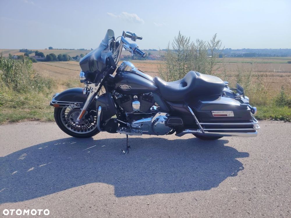 Harley-Davidson FLHTCU Ultra - 6