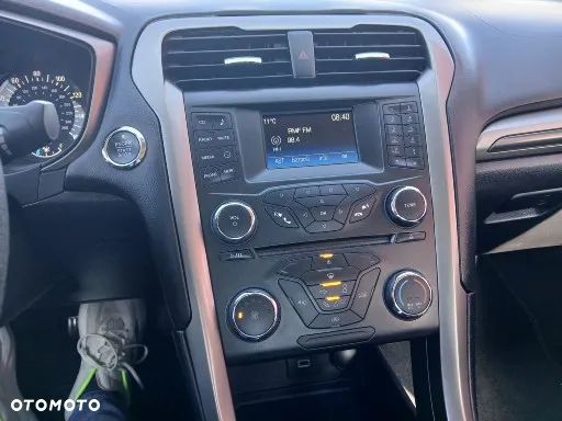 Ford Fusion - 9