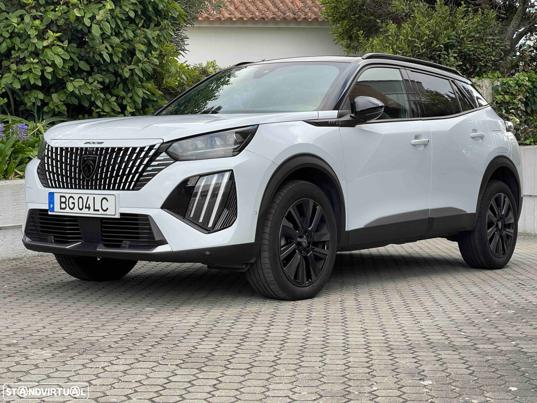 Peugeot 2008 1.2 PureTech GT EAT8 - 9