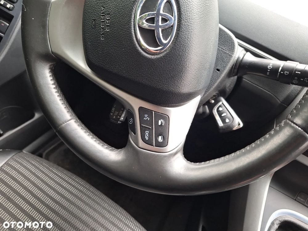 Toyota Verso 1.8 Life - 16