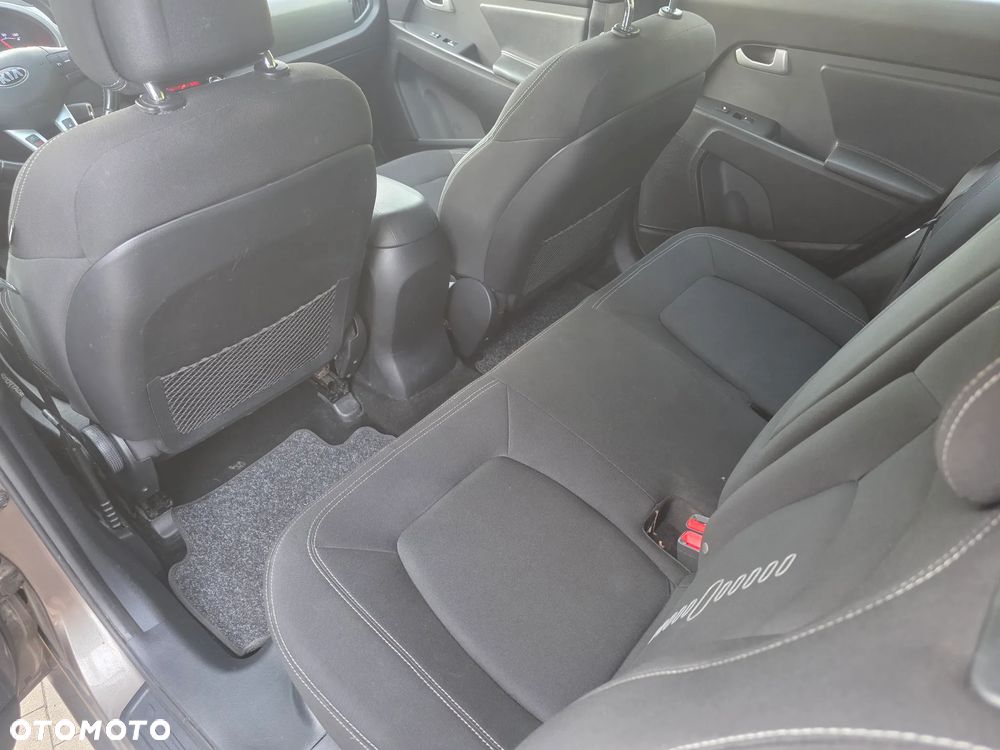 Kia Sportage 1.6 GDI 2WD Attract - 27